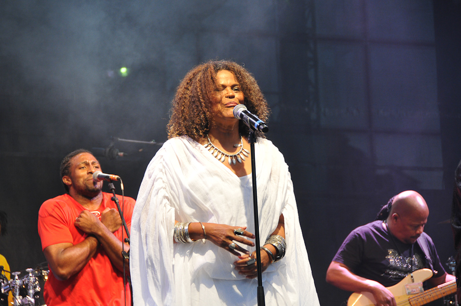 Fete de la Musique Evry 2009 - Kassav 397.jpg